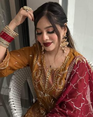 Unstitched Salwar Kameez (Alvira master)