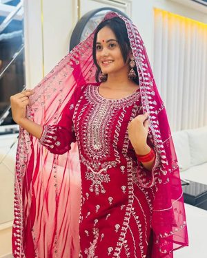 Unstitched Salwar Kameez (2017 Dragon)